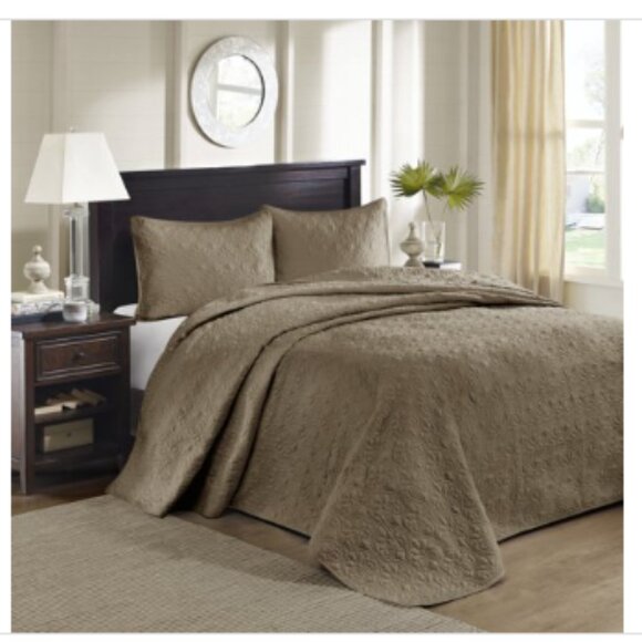 JLA HOME/E & E CO LTD Other - Madison Park King, Microfiber Quilted Reversible Bedspread Set in Mocha